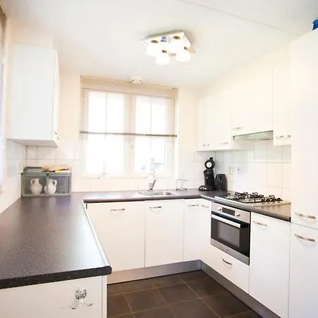 בית נופש Sleeps 8 Pool Wifi T644064 ביקברחן